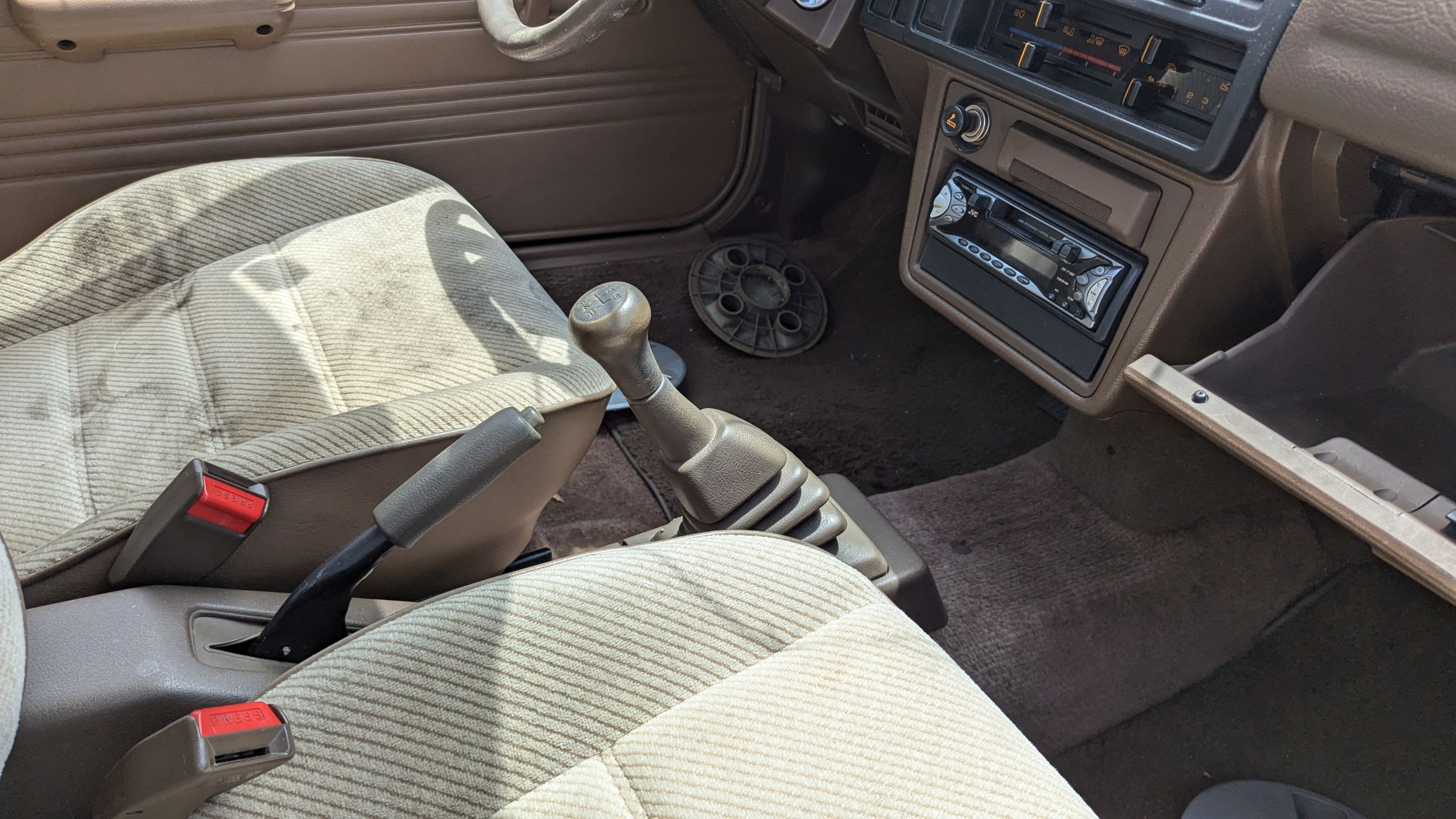 Junkyard Gem: 1987 Mazda 323 DX 1.6i Hatchback - Autoblog